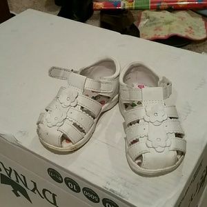 Garanimals Sandals Size 5